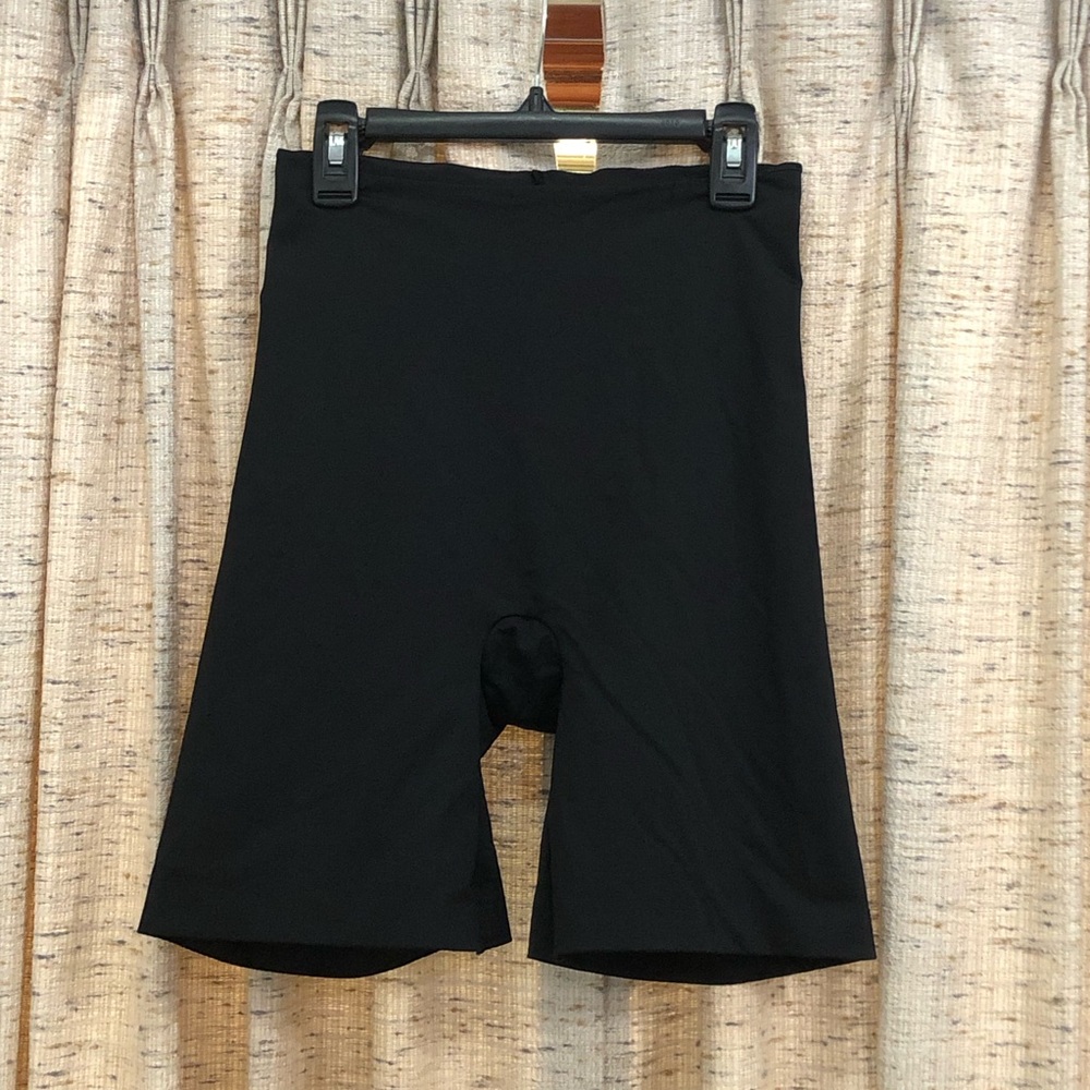 Love Your Assets by Sara Blakely Mid-Thigh Shaper Shorts